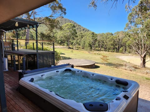 Day, Natural landscape, Hot Tub, Pool view