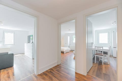 Kitchen or kitchenette, Photo of the whole room, Seating area, Bedroom