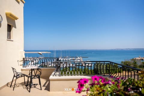 Summer, View (from property/room), Balcony/Terrace, City view, Sea view, Street view