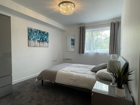 Moda Wigan - Stylish 2 Bed Apartment Central Wigan Eigentumswohnung in Wigan