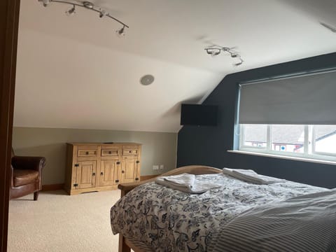Fabulous 2 Bed Apartment Condo in Penrith