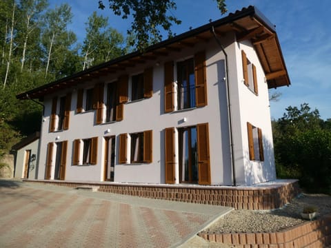 Ca' San Michele Bed and Breakfast in Asti