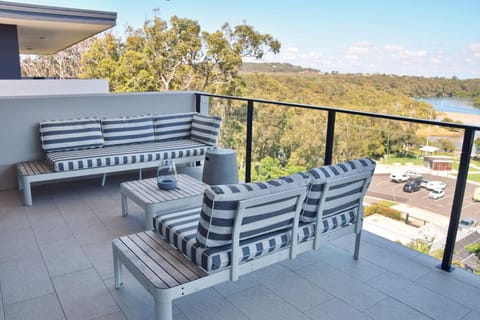 301 The Lookout Apartment in South West Rocks