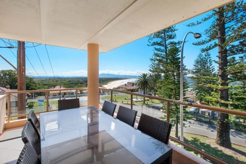 Astor Apartment 2 - Bring your own linen Apartment in South West Rocks