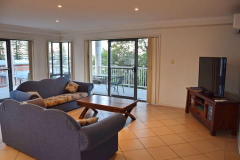 Jubilee Apartment 12 - Bring your own linen Apartment in South West Rocks