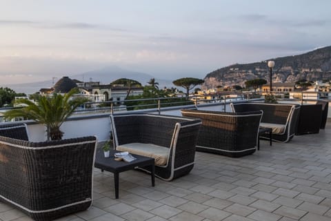 Balcony/Terrace, City view