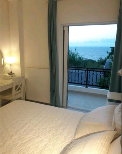 Bed, Natural landscape, Sea view