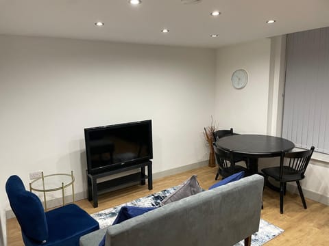 Modern - two bed - apartment located in the city of Wolverhampton Apartment in Wolverhampton