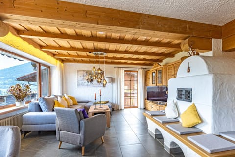 Chalet Alpenpanorama Condo in Immenstadt