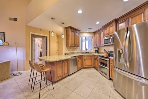 Paradise Valley Retreat with Pool about 8 Mi to Old Town Condo in Paradise Valley