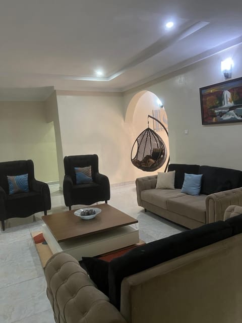 Well furnished and very spacious apartment in Wuye Condo in Abuja