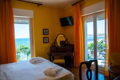 Balcony/Terrace, Photo of the whole room, Sea view