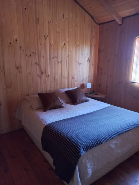EKILIBRE Surf Eco Hostal Bed and Breakfast in Maule