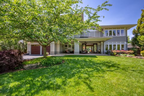 The Admiral's Retreat House in Anne Arundel County