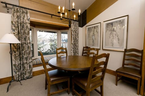 Luxury Three Bedroom Suite with Three Kings apartment hotel Apartment hotel in Deer Valley