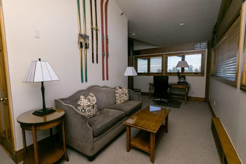 Luxury Three Bedroom Suite with Three Kings apartment hotel Apartahotel in Deer Valley