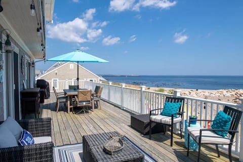 Day, Balcony/Terrace, Seating area, Beach, Sea view