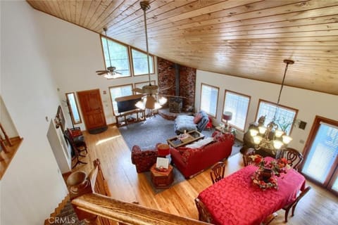 Living room, Photo of the whole room, Dining area