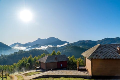 Pousada Remorini Bed and Breakfast in Visconde de Mauá