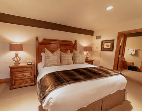 Luxurious Apartment Hotel with Cozy Fireplace apartment hotel Apartment hotel in Deer Valley