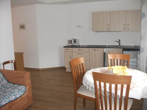 Appartments Stoanegg Apartment in Tirol