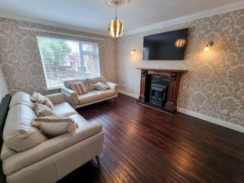 Stunning Family home close to the city centre House in Salford