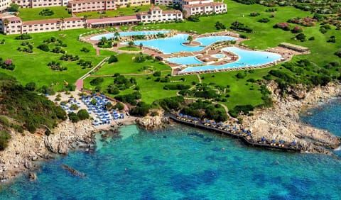 Natural landscape, Bird's eye view, Beach, Garden view, Pool view, Sea view, Swimming pool, Swimming pool