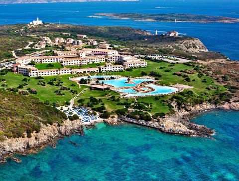 Bird's eye view, Garden, Beach, Swimming pool