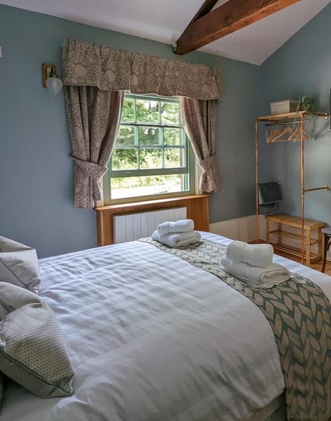 Banks Bed & Continental Breakfast Bed and Breakfast in Borough of Swale
