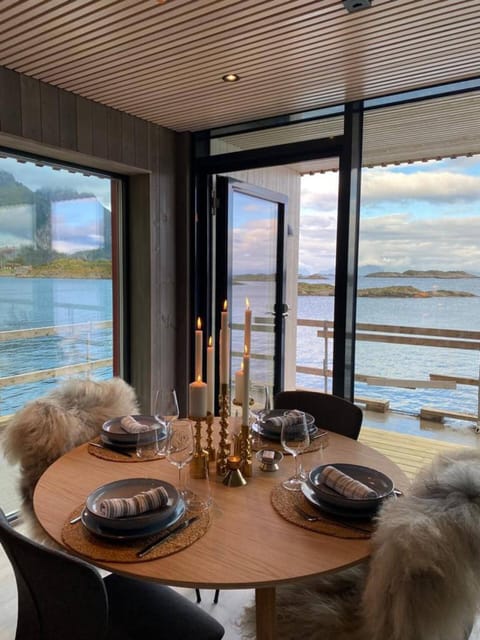 View (from property/room), Living room, Dining area, Mountain view, Sea view
