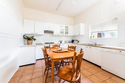 Pinkerton House Bed and Breakfast in Cowra