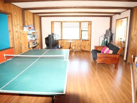 Ocean's Breeze, 4/bed, 3/ba, Game Room. Sleeps 10! House in Morro Bay