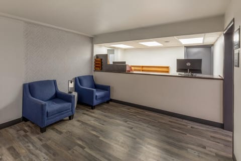 Lobby or reception, Seating area