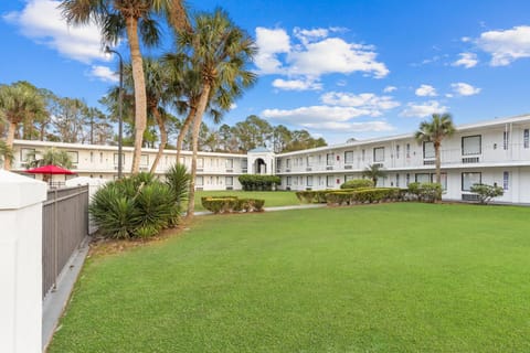 Inner courtyard view