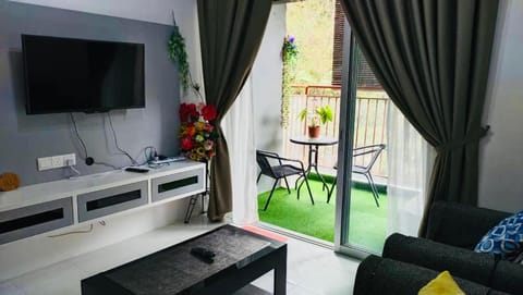 TV and multimedia, Balcony/Terrace, Living room, Seating area