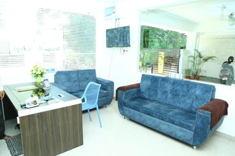 Ameya Homestays Brand New Fully Furnished 3BHK & 2BHK Apartments. Condo in Tirupati