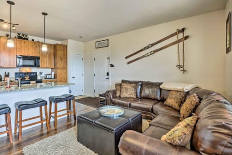 Cozy Granby Retreat with Grill and Mtn Views! Condo in Granby