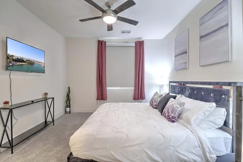 Walk Score 81-Shopping District-King Bed-Parking G3061 Apartment in Scottsdale