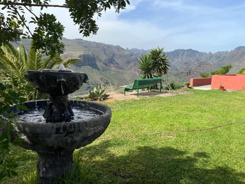 Nearby landmark, Spring, Day, Natural landscape, Garden, Garden view, Mountain view