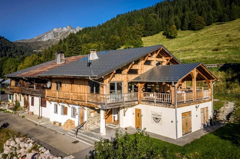 Property building, Day, Natural landscape, Mountain view