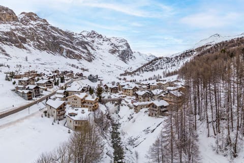 Madame Vacances Chalet Les Sources de l'Isère Chalet in Val dIsere