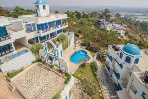 DEJA BLUE Villa in Goa, India