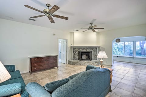 Titusville Vacation Rental Near Parks and Golf! Casa in Titusville