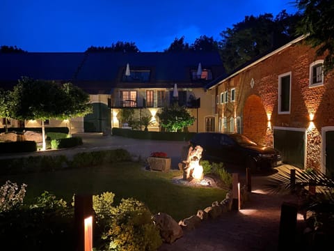 Inner courtyard view