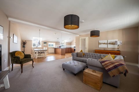 Stylish & Spacious Apartment in Heart of Narberth Apartment in Narberth