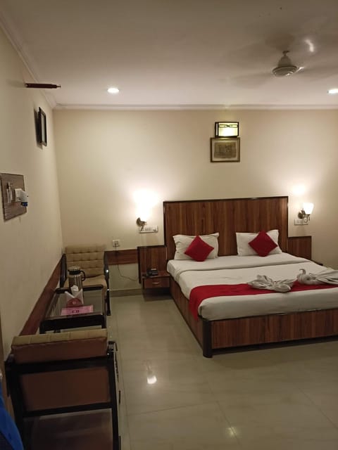 DIDI Hotel Alambagh Hotel in Lucknow