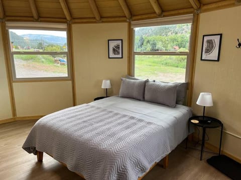 Bristlecone Yurt at Aspen Ridge Cabins Maison in South Fork