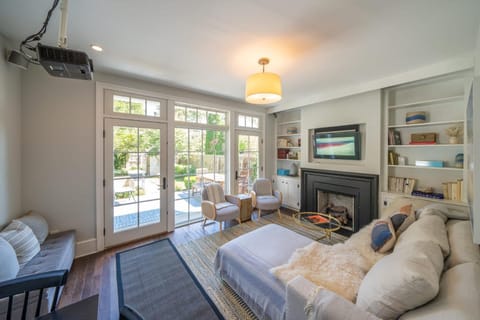 The Walton House - historic 3bd 2 5ba with parking Haus in Kennett Square