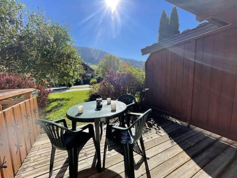 Studio Cabine Praz-sur-Arly - 4 pers, Terrasse, Piscine, Parking, Proche village et pistes - FR-1-603-63 Apartment in Megève