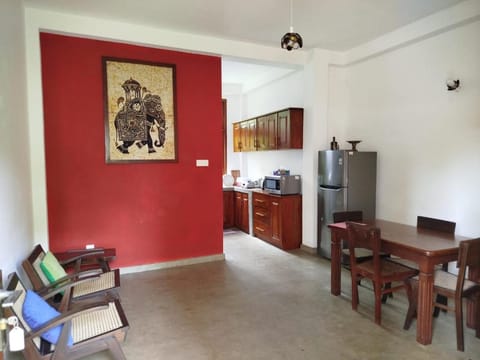 Ridmi Home Stay Apartment in Dehiwala-Mount Lavinia